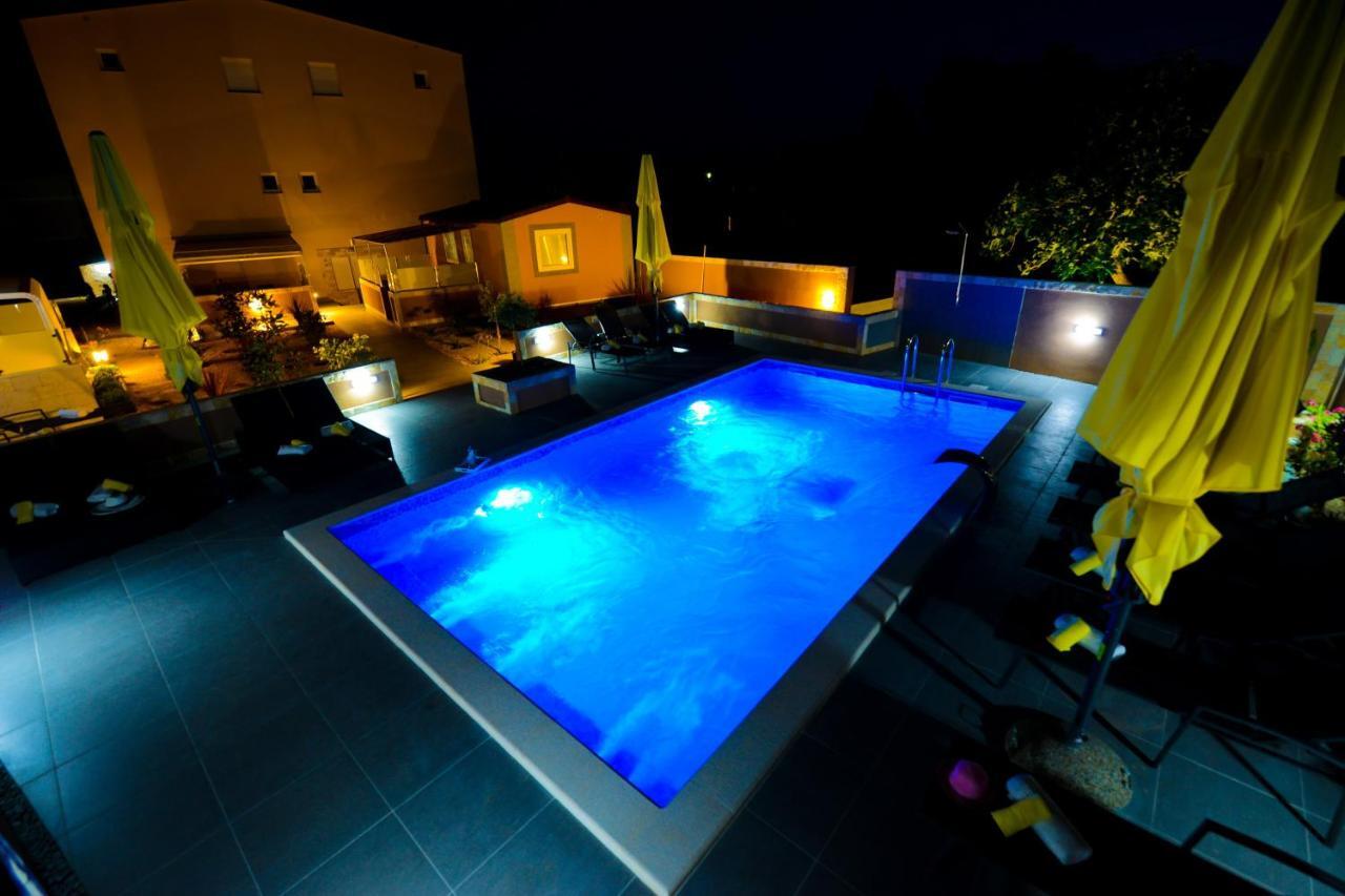 Apartments Julijana Privlaka  Exterior foto